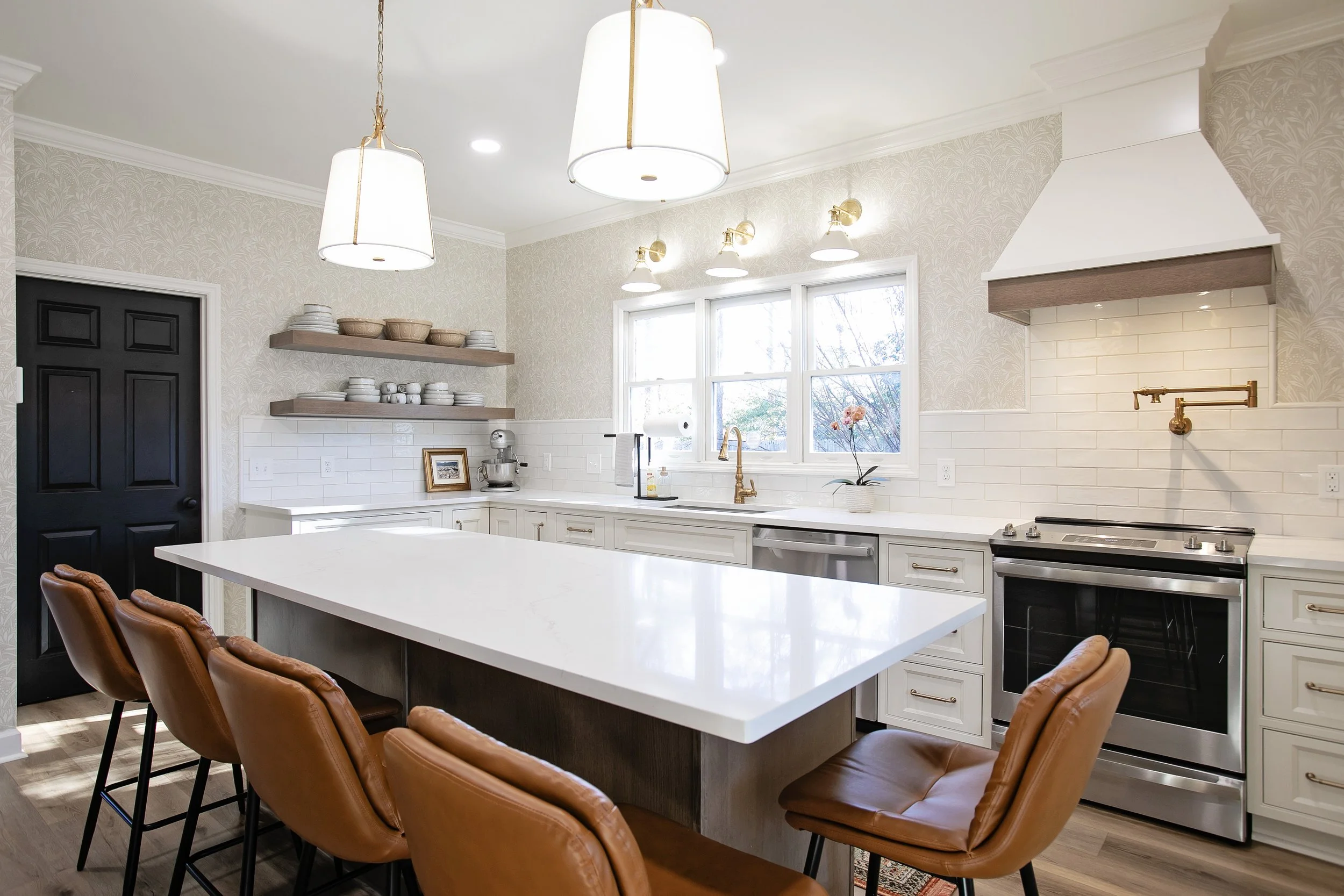 Kitchen lighting deals stores near me